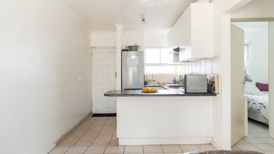 2 Bedroom Property for Sale in Maitland Western Cape